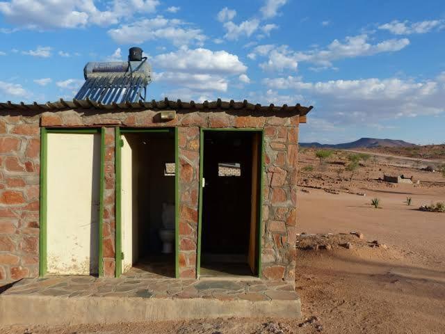Ozohere Campsite And Himba Village Uis Ngoại thất bức ảnh