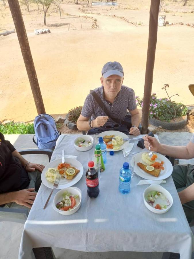 Ozohere Campsite And Himba Village Uis Ngoại thất bức ảnh